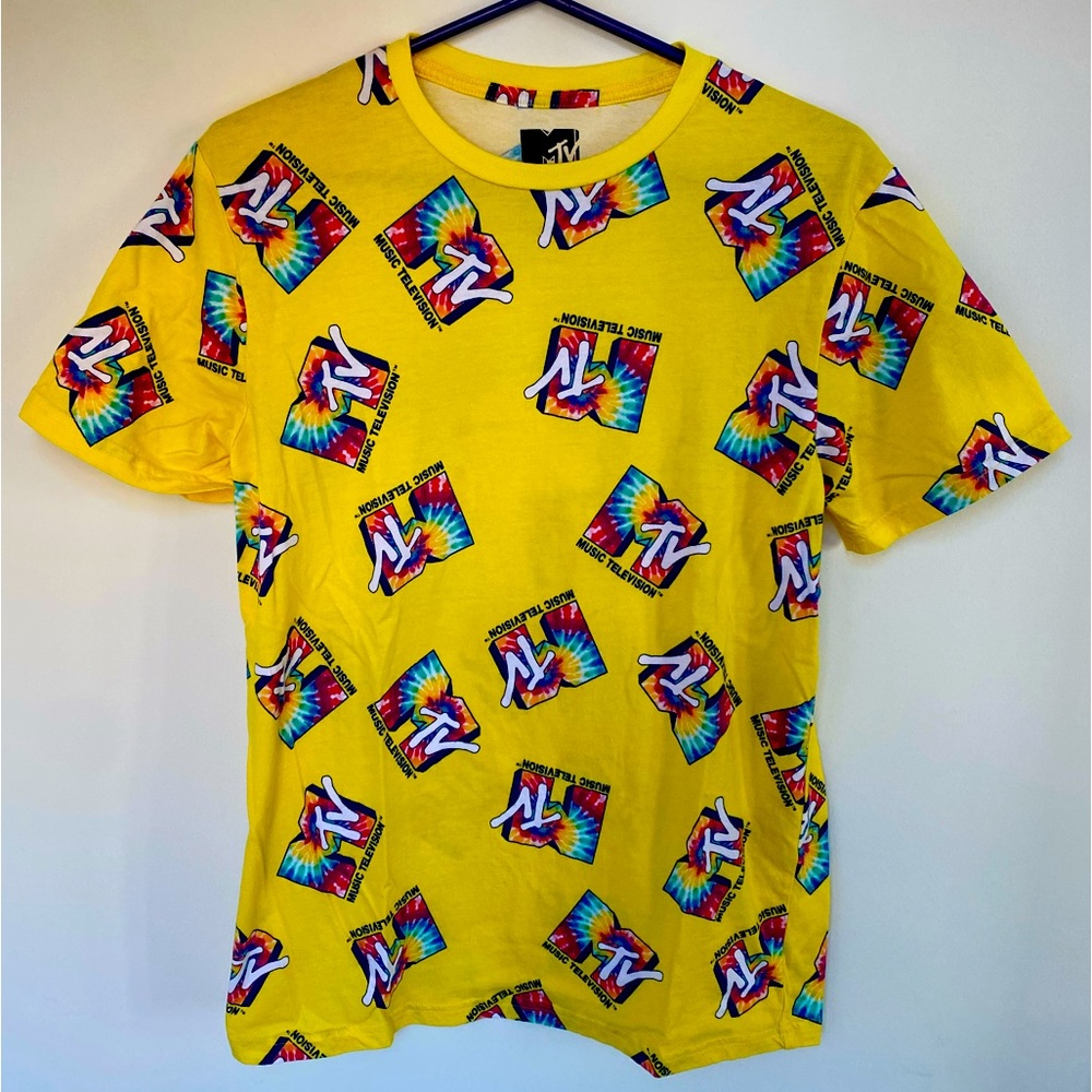 MTV ALL OVER PRINT SHIRT